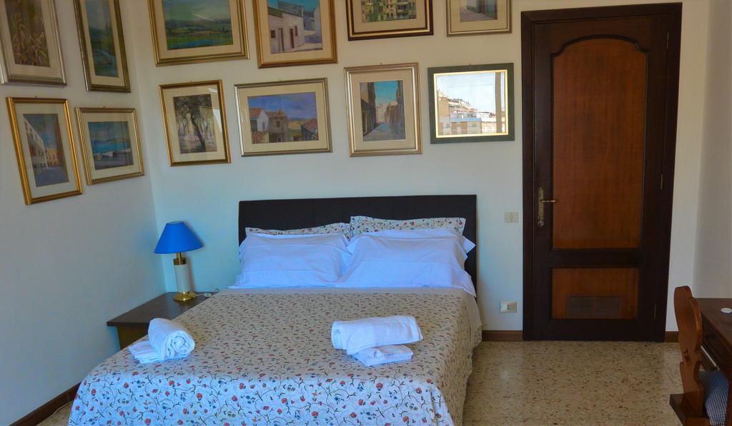 Superpanoramico Bed & Breakfast Cagliari Ngoại thất bức ảnh